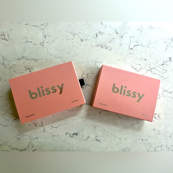 Blissy Bedding Blissy 0 Mulberry Silk Pillowcases In Coveted Trendy
